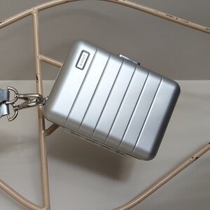AWAY the mini luggage aluminum